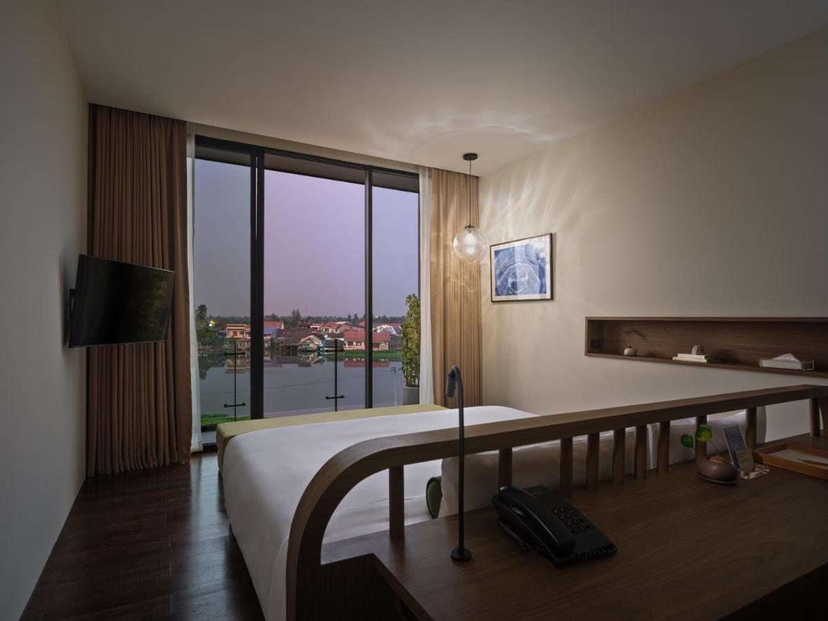 Neera Retreat Hotel Nakhon Pathom Exteriör bild