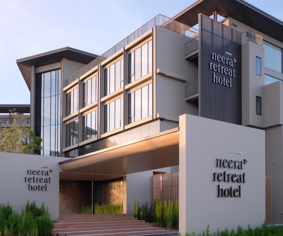 Neera Retreat Hotel Nakhon Pathom Exteriör bild